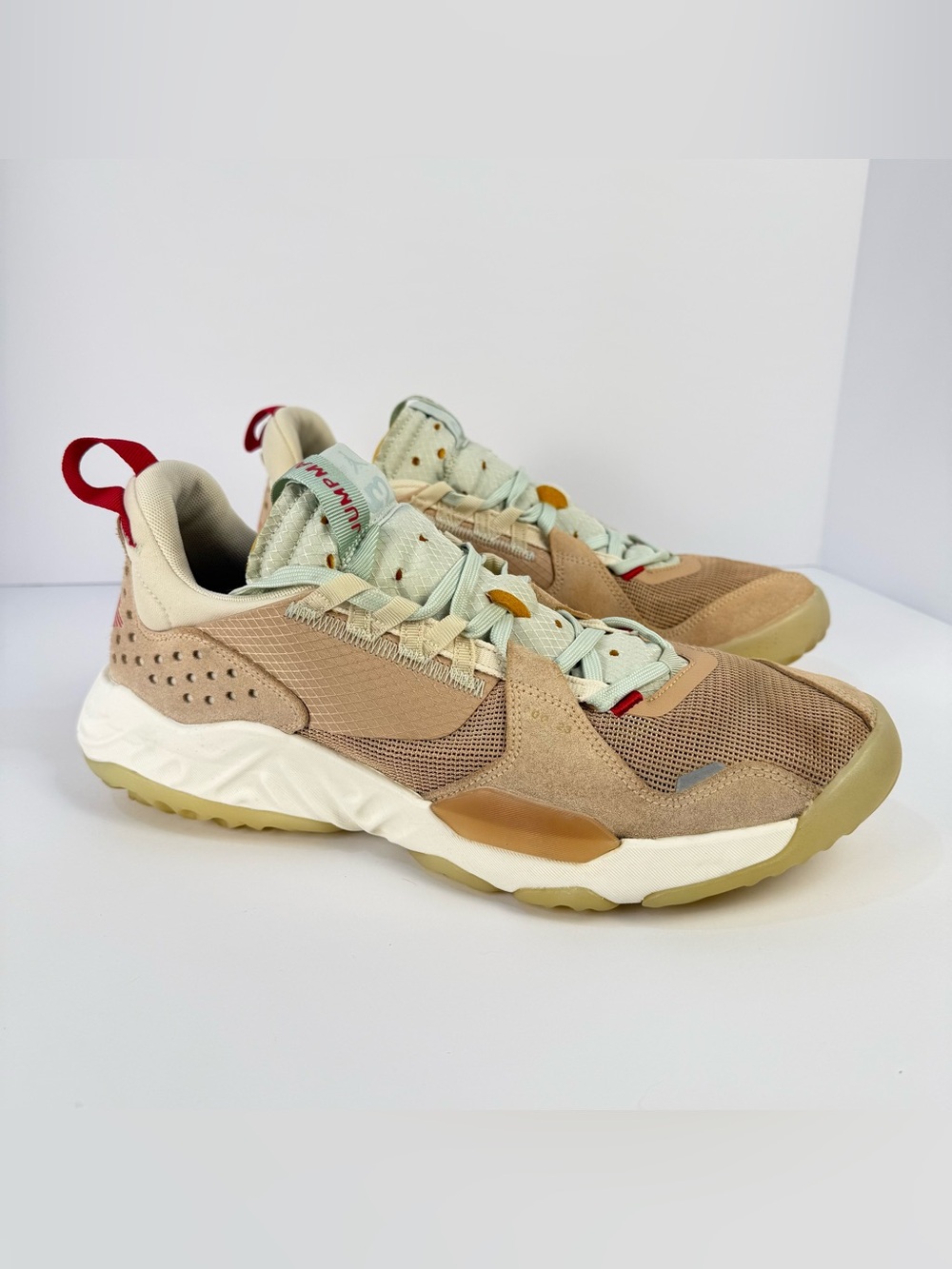 Jordan Delta SP “vachetta tan” men’s Sneakers made 2019-2020 size 11.5